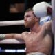 Saul Canelo Alvarez Kalah dari Crawford di Kelas 76,2 Kg