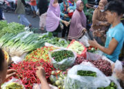 Jelang Iduladha, Harga Bawang, Cabai hingga Daging Ayam Meroket Berjamaah