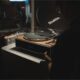 SVVARA V100 Jadi Ikon Baru Turntable Lokal, Tampilkan Desain Retro Elegan